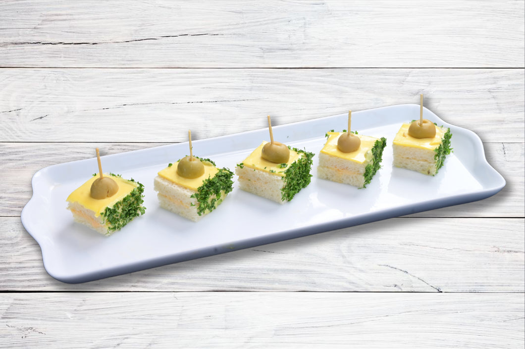 Green Olive & Cheese Hedge