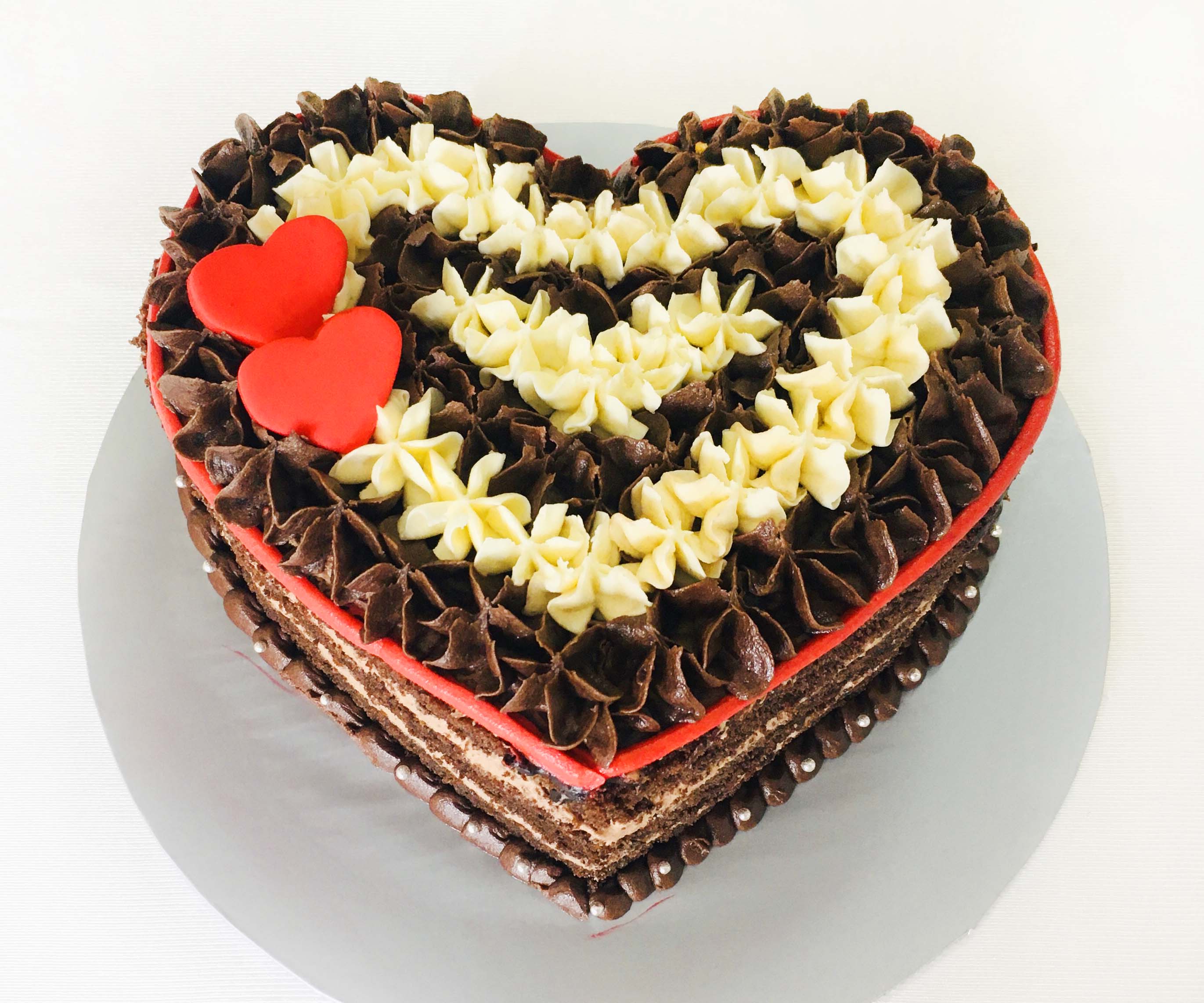 Birthday Cake Delivery Services to Hyderabad