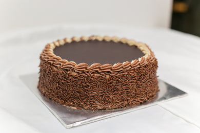 Chocolate Fudge Cake - Divine Cakes