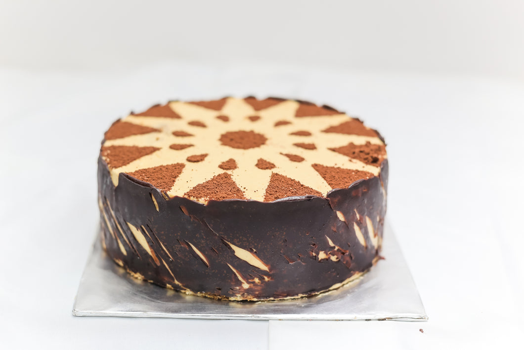 Tiramisu - Divine Cakes